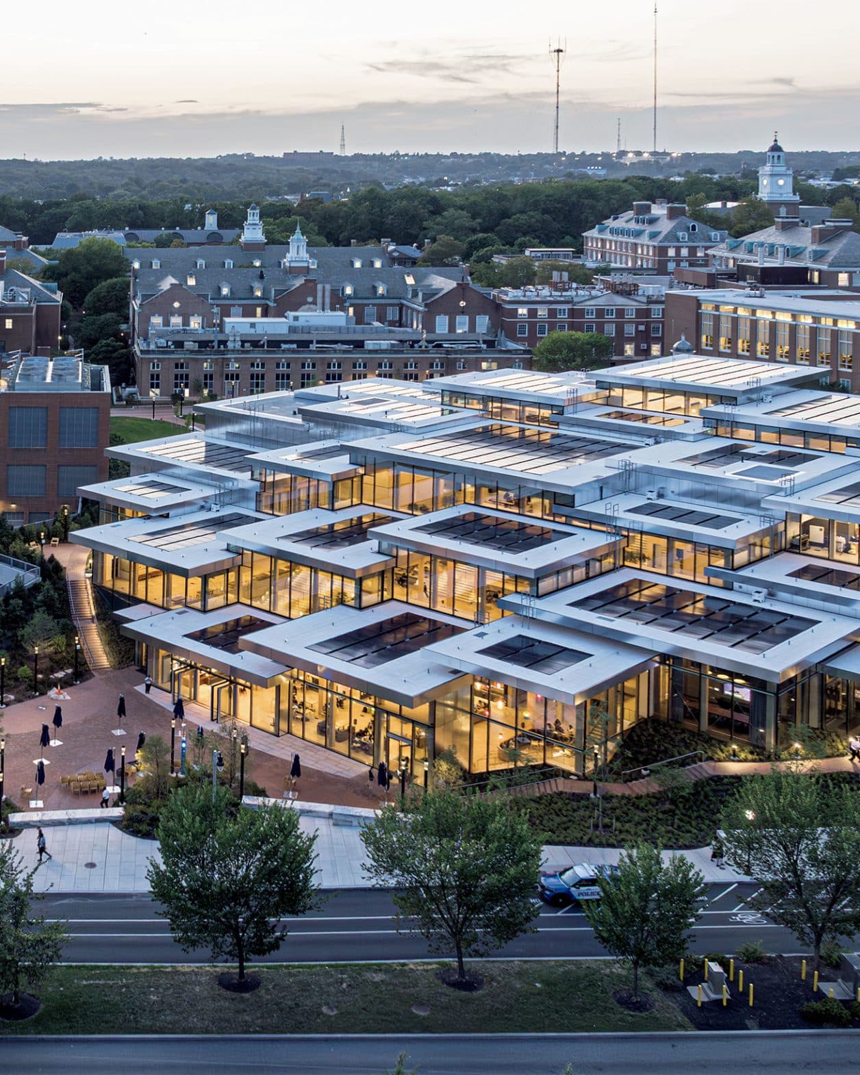 BIG初。木材だけで作るマスティンバー建築が、米・ジョンズ・ホプキンス大学に誕生。