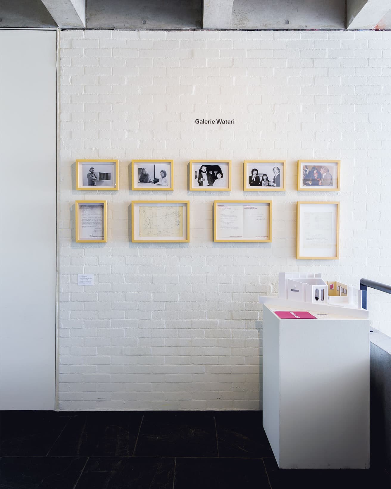 約50年前に〈ギャルリー・ワタリ〉で行われたジャッド展の様子。