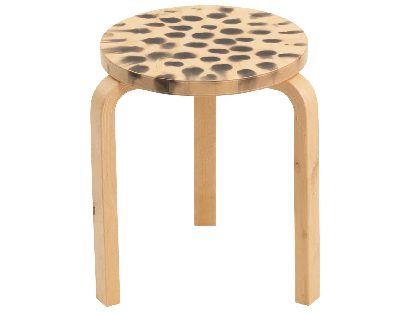 二俣公一（空間・プロダクトデザイナー）《Birthday Stool 50》