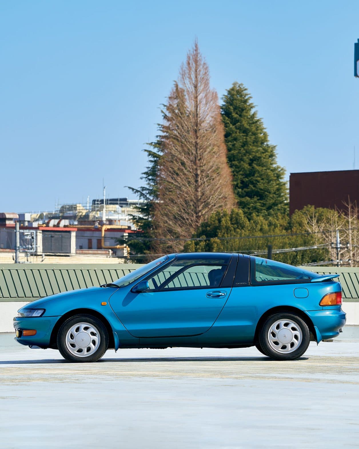 Chill CARS｜《トヨタ セラ》今なお新鮮な驚きを与えてくれる、コンセプトカーの市販モデル。