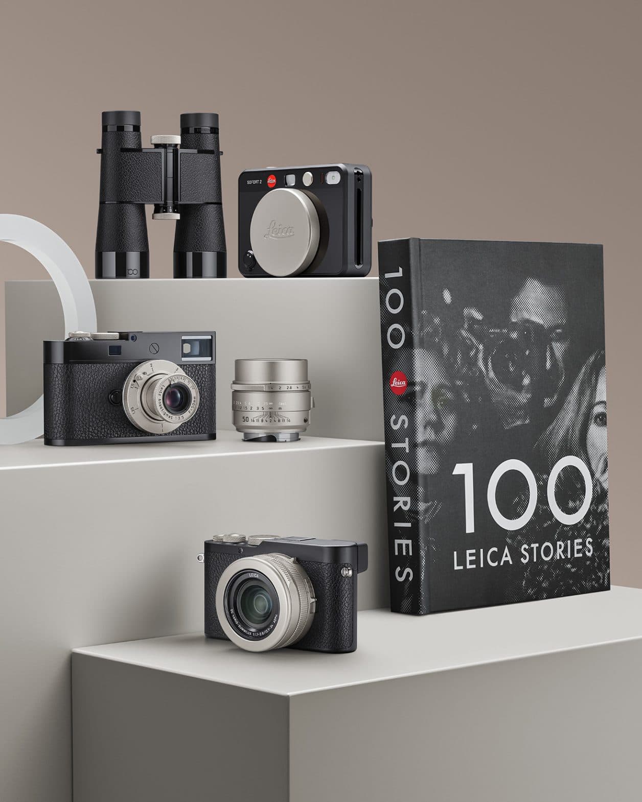 《ライカI》100周年を記念する特別限定モデル《100 YEARS OF LEICA》が登場。
