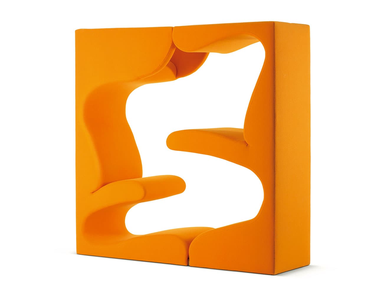 新たな座り方を提示した《リビング タワー》（1969）。(c) Verner Panton Design AG, (c) Foto: Vitra Design Museum, Jürgen Hans
