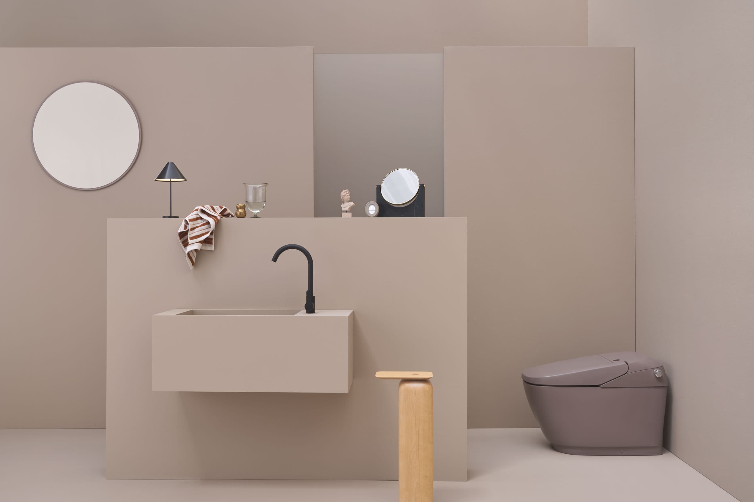 インテリアスタイリストの竹内優介が提案、居心地のいいトイレテリア空間とは？