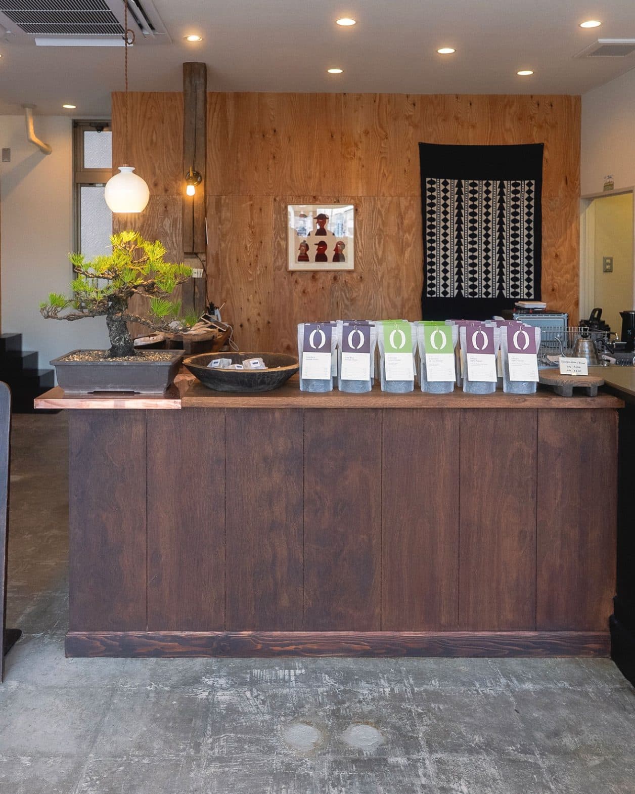 仙台で〈COFFEE COUNTY〉のロースター出身店主が独立！ 自家焙煎が生むこだわりの一杯。