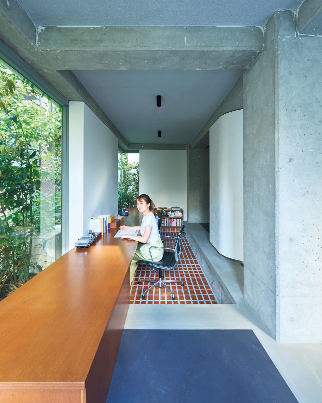 【最新号ちょい見せ】建築家・沼田祐子が坂倉準三設計のヴィンテージマンションを大胆改修！