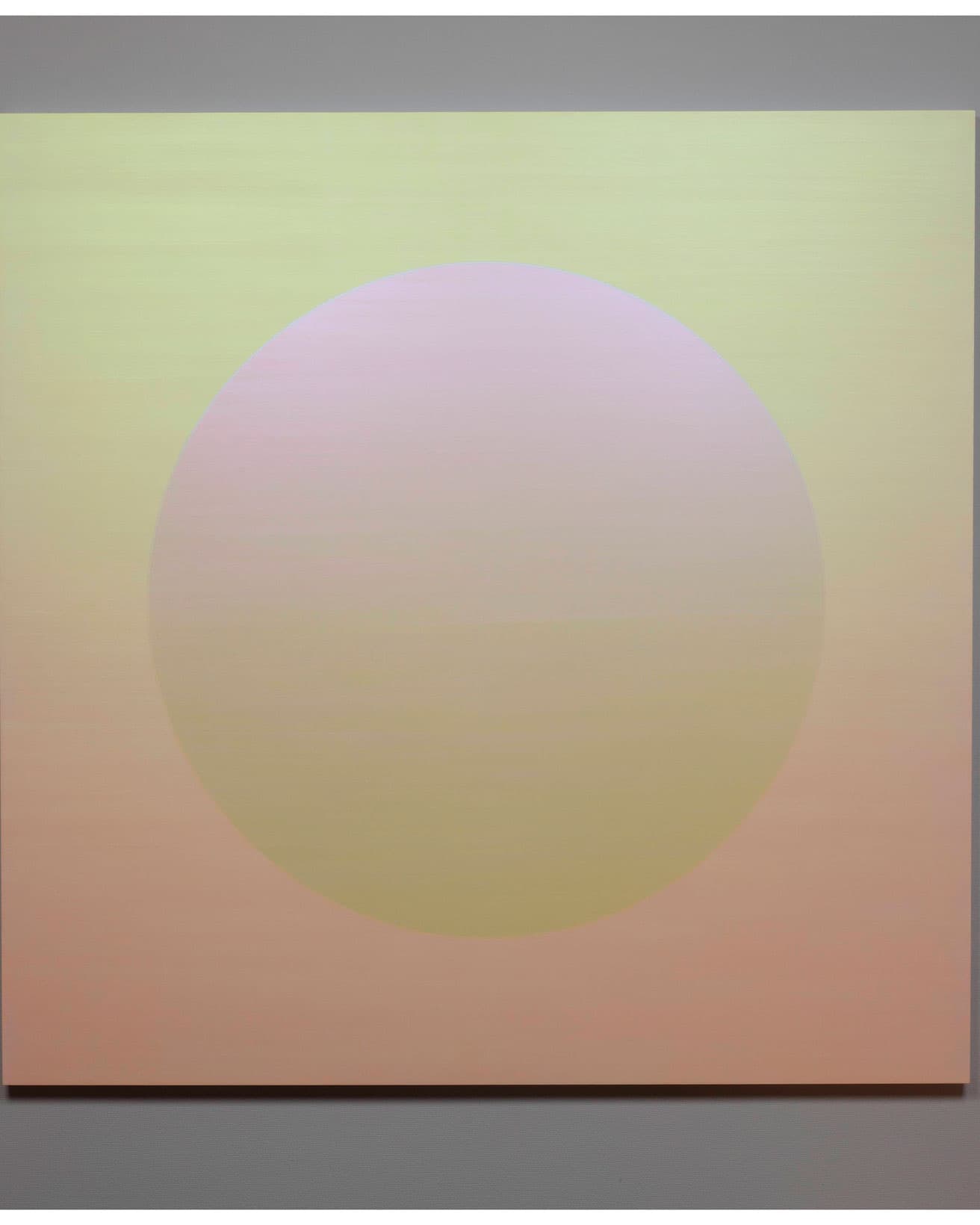 〈旧本多邸〉展示：フランシス真悟《Joyous Cycle (violet circle)》2024年。